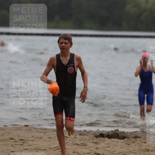 13.09.2026 - Stadtparktriathlon Mo-Foto http://msf.ph/oto/10248840 13.09.2026 13:16:57 Schwimmen 1484, 1519, 1526 meine-sportfotos.de