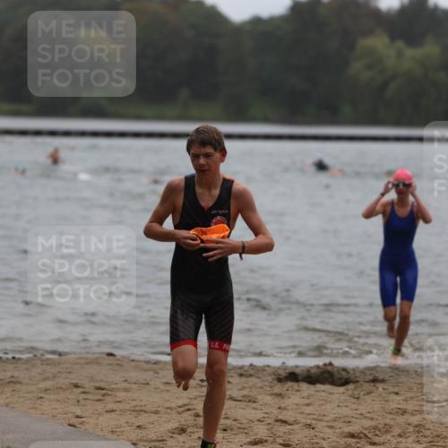 13.09.2026 - Stadtparktriathlon Mo-Foto http://msf.ph/oto/10248841 13.09.2026 13:16:58 Schwimmen 1484, 1519, 1526 meine-sportfotos.de