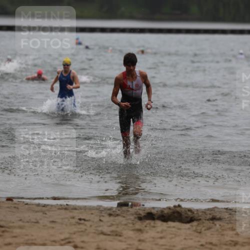 13.09.2026 - Stadtparktriathlon Mo-Foto http://msf.ph/oto/10248866 13.09.2026 13:17:09 Schwimmen 1482, 1519 meine-sportfotos.de