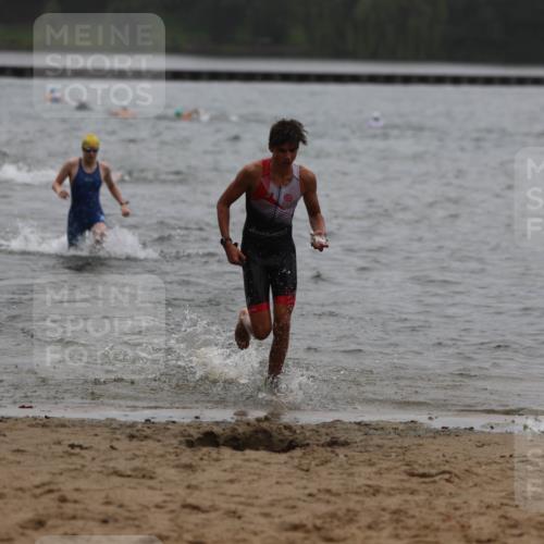 13.09.2026 - Stadtparktriathlon Mo-Foto http://msf.ph/oto/10248871 13.09.2026 13:17:10 Schwimmen 1482, 1511, 1519 meine-sportfotos.de