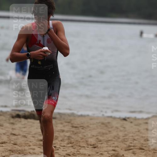 13.09.2026 - Stadtparktriathlon Mo-Foto http://msf.ph/oto/10248874 13.09.2026 13:17:12 Schwimmen 1482, 1511, 1514, 1519, 1521 meine-sportfotos.de