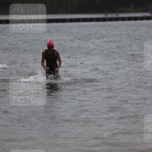 13.09.2026 - Stadtparktriathlon Mo-Foto http://msf.ph/oto/10248915 13.09.2026 13:18:15 Schwimmen 1525, 1529 meine-sportfotos.de