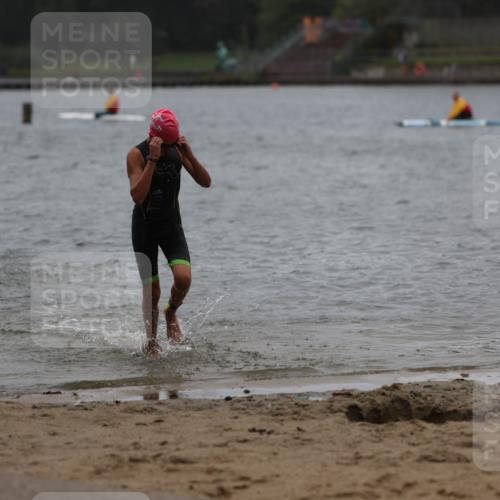 13.09.2026 - Stadtparktriathlon Mo-Foto http://msf.ph/oto/10248930 13.09.2026 13:18:24 Schwimmen 1492, 1525, 1529 meine-sportfotos.de
