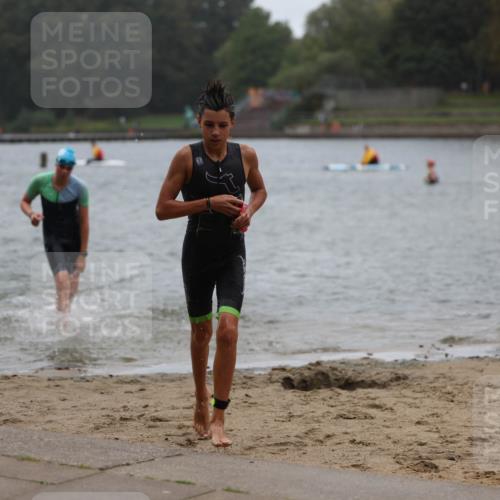 13.09.2026 - Stadtparktriathlon Mo-Foto http://msf.ph/oto/10248938 13.09.2026 13:18:26 Schwimmen 1492, 1510, 1525, 1529 meine-sportfotos.de