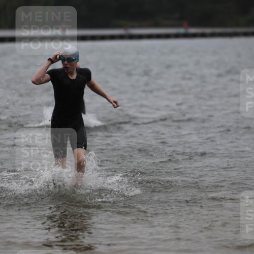 13.09.2026 - Stadtparktriathlon Mo-Foto http://msf.ph/oto/10248966 13.09.2026 13:18:35 Schwimmen 1480, 1491, 1492, 1509, 1510, 1523 meine-sportfotos.de