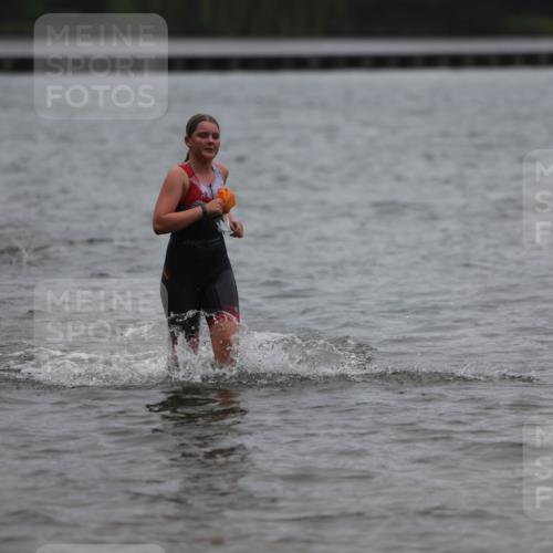 13.09.2026 - Stadtparktriathlon Mo-Foto http://msf.ph/oto/10249020 13.09.2026 13:18:55 Schwimmen 1500, 1501, 1502 meine-sportfotos.de