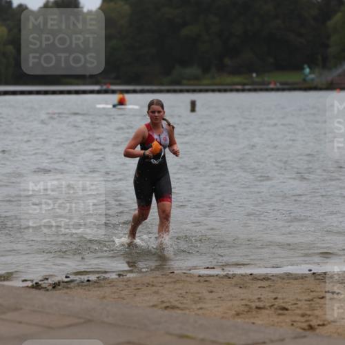 13.09.2026 - Stadtparktriathlon Mo-Foto http://msf.ph/oto/10249038 13.09.2026 13:18:59 Schwimmen 1485, 1494, 1500, 1501, 1502 meine-sportfotos.de