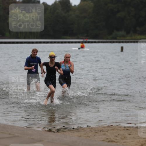 13.09.2026 - Stadtparktriathlon Mo-Foto http://msf.ph/oto/10249060 13.09.2026 13:19:04 Schwimmen 1485, 1494, 1500, 1501, 1502 meine-sportfotos.de