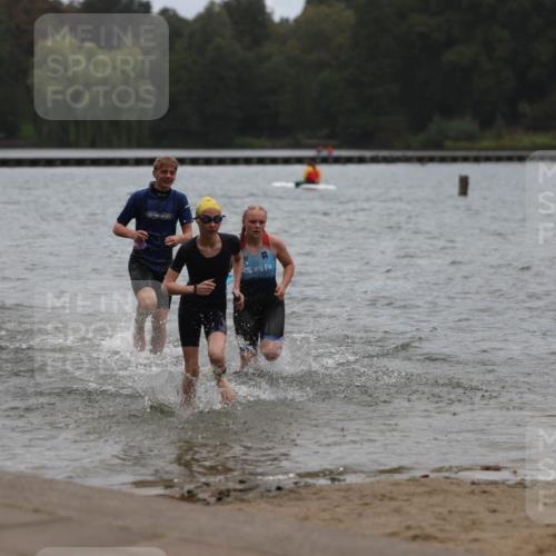 13.09.2026 - Stadtparktriathlon Mo-Foto http://msf.ph/oto/10249062 13.09.2026 13:19:04 Schwimmen 1485, 1494, 1500, 1501, 1502 meine-sportfotos.de