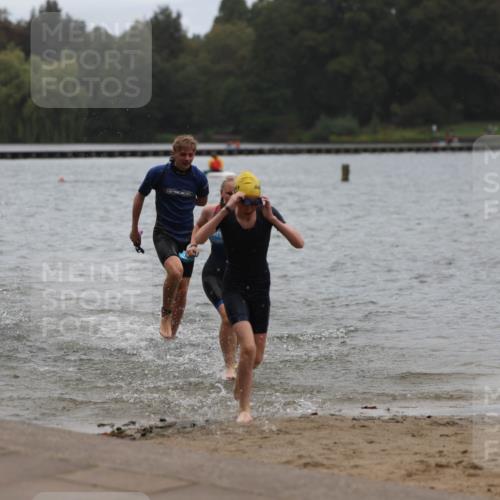 13.09.2026 - Stadtparktriathlon Mo-Foto http://msf.ph/oto/10249068 13.09.2026 13:19:06 Schwimmen 1485, 1494, 1500, 1501, 1502 meine-sportfotos.de