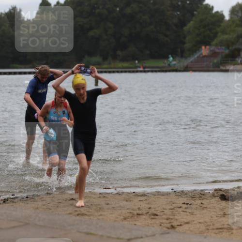 13.09.2026 - Stadtparktriathlon Mo-Foto http://msf.ph/oto/10249072 13.09.2026 13:19:06 Schwimmen 1485, 1494, 1500, 1501, 1502 meine-sportfotos.de