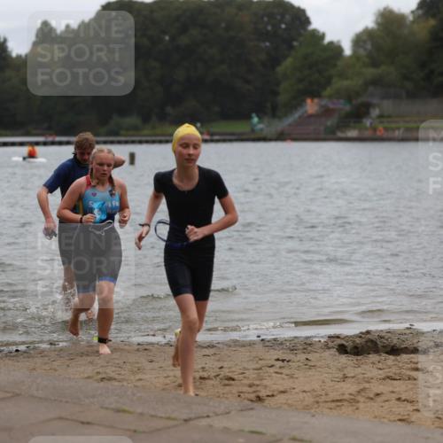 13.09.2026 - Stadtparktriathlon Mo-Foto http://msf.ph/oto/10249076 13.09.2026 13:19:07 Schwimmen 1485, 1494, 1500, 1501 meine-sportfotos.de