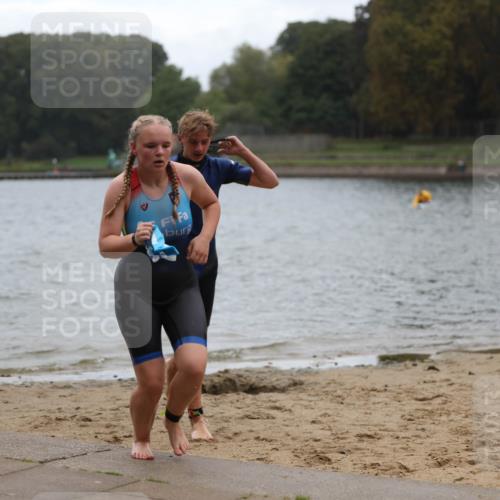 13.09.2026 - Stadtparktriathlon Mo-Foto http://msf.ph/oto/10249084 13.09.2026 13:19:09 Schwimmen 1485, 1494, 1500, 1501 meine-sportfotos.de