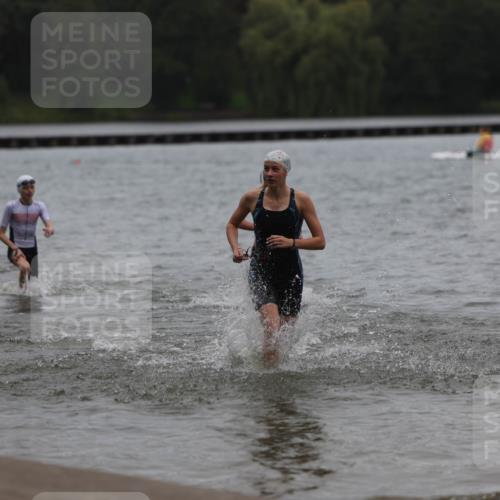 13.09.2026 - Stadtparktriathlon Mo-Foto http://msf.ph/oto/10249130 13.09.2026 13:19:30 Schwimmen 1478, 1486, 1495, 1527 meine-sportfotos.de