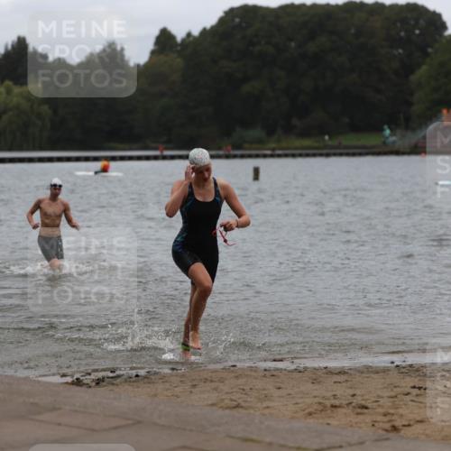 13.09.2026 - Stadtparktriathlon Mo-Foto http://msf.ph/oto/10249143 13.09.2026 13:19:32 Schwimmen 1478, 1486, 1495, 1527 meine-sportfotos.de