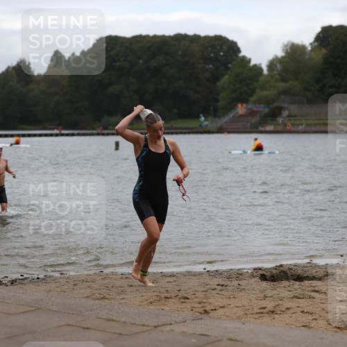 13.09.2026 - Stadtparktriathlon Mo-Foto http://msf.ph/oto/10249146 13.09.2026 13:19:32 Schwimmen 1478, 1486, 1495, 1527 meine-sportfotos.de