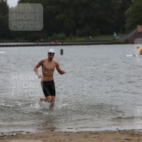 13.09.2026 - Stadtparktriathlon Mo-Foto http://msf.ph/oto/10249159 13.09.2026 13:19:35 Schwimmen 1478, 1486, 1495, 1527 meine-sportfotos.de