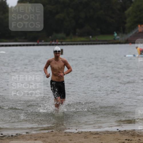 13.09.2026 - Stadtparktriathlon Mo-Foto http://msf.ph/oto/10249161 13.09.2026 13:19:35 Schwimmen 1478, 1486, 1495, 1527 meine-sportfotos.de