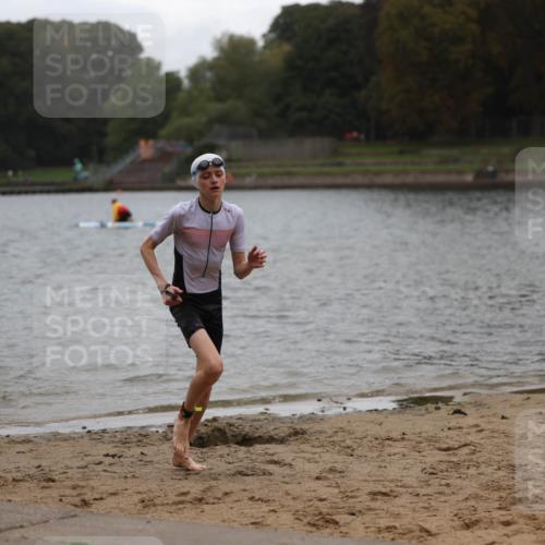 13.09.2026 - Stadtparktriathlon Mo-Foto http://msf.ph/oto/10249184 13.09.2026 13:19:40 Schwimmen 1478, 1486, 1527 meine-sportfotos.de