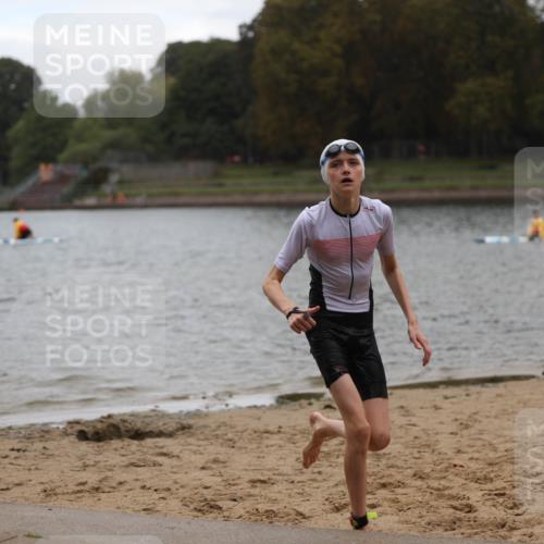 13.09.2026 - Stadtparktriathlon Mo-Foto http://msf.ph/oto/10249189 13.09.2026 13:19:41 Schwimmen 1478, 1486, 1527 meine-sportfotos.de
