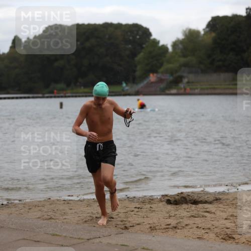 13.09.2026 - Stadtparktriathlon Mo-Foto http://msf.ph/oto/10249196 13.09.2026 13:19:43 Schwimmen 1478, 1486, 1527 meine-sportfotos.de