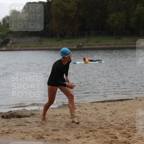 13.09.2026 - Stadtparktriathlon Mo-Foto http://msf.ph/oto/10249219 13.09.2026 13:20:25 Schwimmen 1497, 1517 meine-sportfotos.de
