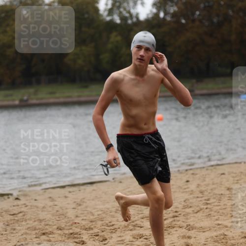 13.09.2026 - Stadtparktriathlon Mo-Foto http://msf.ph/oto/10249241 13.09.2026 13:20:31 Schwimmen 1517 meine-sportfotos.de