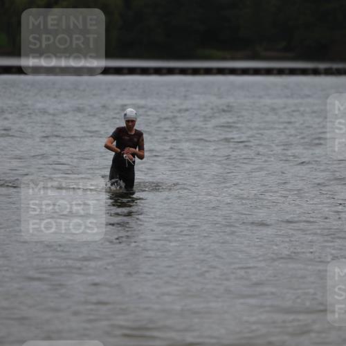 13.09.2026 - Stadtparktriathlon Mo-Foto http://msf.ph/oto/10249244 13.09.2026 13:20:51 Schwimmen  meine-sportfotos.de