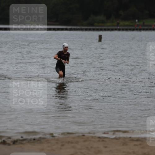 13.09.2026 - Stadtparktriathlon Mo-Foto http://msf.ph/oto/10249252 13.09.2026 13:20:56 Schwimmen 1530 meine-sportfotos.de