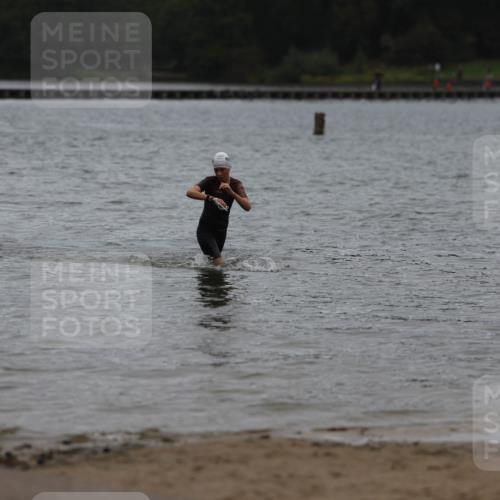 13.09.2026 - Stadtparktriathlon Mo-Foto http://msf.ph/oto/10249254 13.09.2026 13:20:56 Schwimmen 1530 meine-sportfotos.de