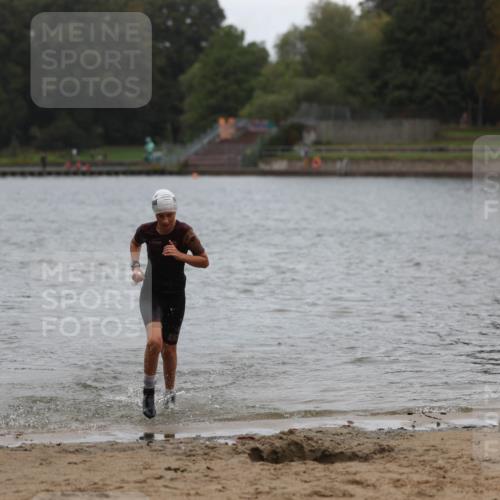 13.09.2026 - Stadtparktriathlon Mo-Foto http://msf.ph/oto/10249266 13.09.2026 13:21:05 Schwimmen 1530 meine-sportfotos.de