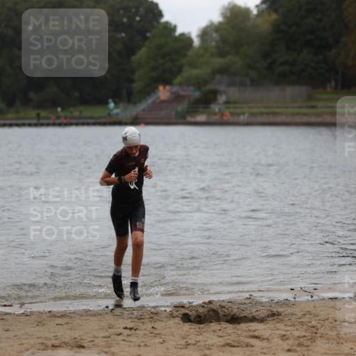 13.09.2026 - Stadtparktriathlon Mo-Foto http://msf.ph/oto/10249268 13.09.2026 13:21:05 Schwimmen 1530 meine-sportfotos.de