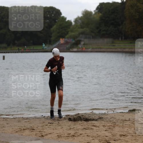 13.09.2026 - Stadtparktriathlon Mo-Foto http://msf.ph/oto/10249271 13.09.2026 13:21:06 Schwimmen 1530 meine-sportfotos.de