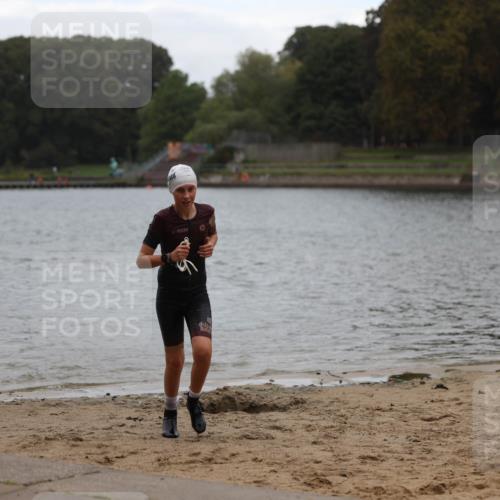 13.09.2026 - Stadtparktriathlon Mo-Foto http://msf.ph/oto/10249274 13.09.2026 13:21:06 Schwimmen 1530 meine-sportfotos.de