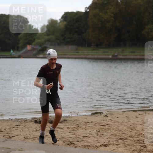 13.09.2026 - Stadtparktriathlon Mo-Foto http://msf.ph/oto/10249277 13.09.2026 13:21:07 Schwimmen 1530 meine-sportfotos.de