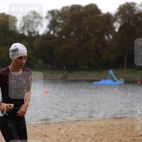 13.09.2026 - Stadtparktriathlon Mo-Foto http://msf.ph/oto/10249282 13.09.2026 13:21:08 Schwimmen 1530 meine-sportfotos.de