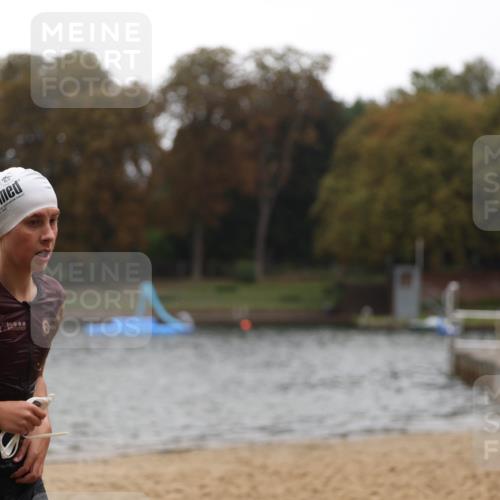 13.09.2026 - Stadtparktriathlon Mo-Foto http://msf.ph/oto/10249284 13.09.2026 13:21:09 Schwimmen 1530 meine-sportfotos.de