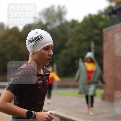 13.09.2026 - Stadtparktriathlon Mo-Foto http://msf.ph/oto/10249287 13.09.2026 13:21:09 Schwimmen 1530 meine-sportfotos.de