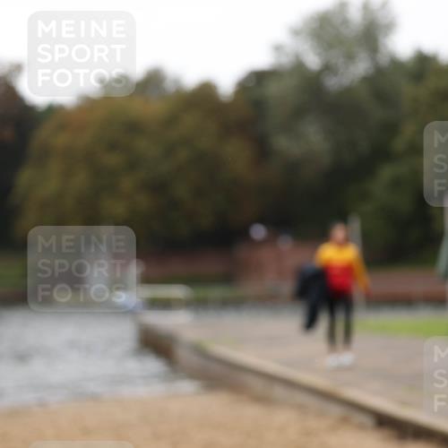 13.09.2026 - Stadtparktriathlon Mo-Foto http://msf.ph/oto/10249289 13.09.2026 13:21:10 Schwimmen 1530 meine-sportfotos.de