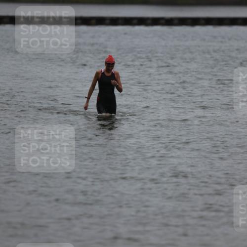 13.09.2026 - Stadtparktriathlon Mo-Foto http://msf.ph/oto/10249292 13.09.2026 13:21:49 Schwimmen  meine-sportfotos.de