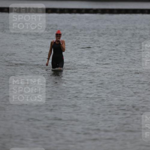 13.09.2026 - Stadtparktriathlon Mo-Foto http://msf.ph/oto/10249295 13.09.2026 13:21:50 Schwimmen  meine-sportfotos.de