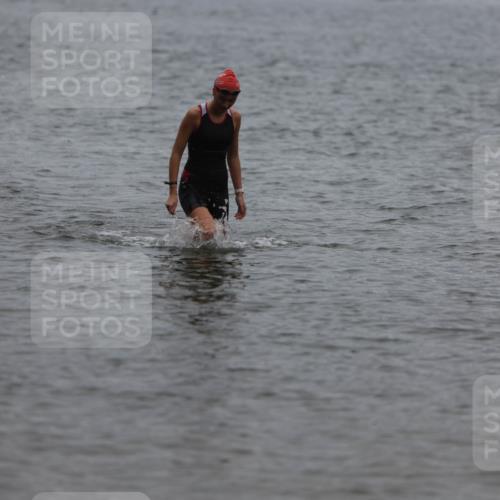 13.09.2026 - Stadtparktriathlon Mo-Foto http://msf.ph/oto/10249299 13.09.2026 13:21:58 Schwimmen  meine-sportfotos.de