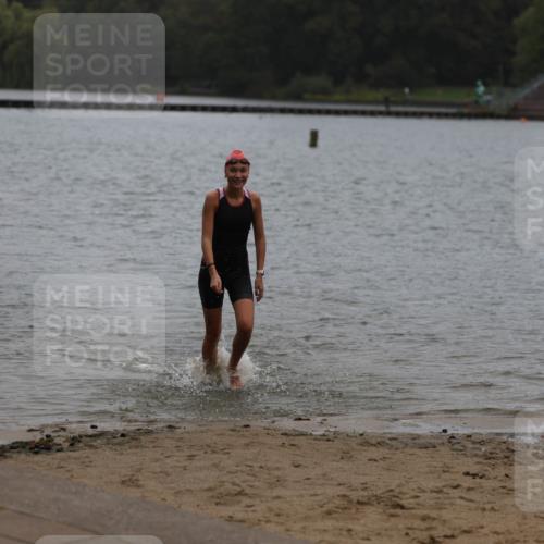 13.09.2026 - Stadtparktriathlon Mo-Foto http://msf.ph/oto/10249325 13.09.2026 13:22:08 Schwimmen 1531 meine-sportfotos.de
