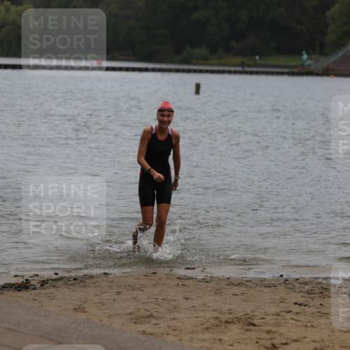 13.09.2026 - Stadtparktriathlon Mo-Foto http://msf.ph/oto/10249327 13.09.2026 13:22:08 Schwimmen 1531 meine-sportfotos.de