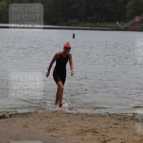 13.09.2026 - Stadtparktriathlon Mo-Foto http://msf.ph/oto/10249328 13.09.2026 13:22:08 Schwimmen 1531 meine-sportfotos.de