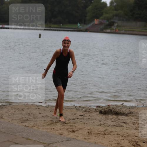 13.09.2026 - Stadtparktriathlon Mo-Foto http://msf.ph/oto/10249339 13.09.2026 13:22:10 Schwimmen 1531 meine-sportfotos.de