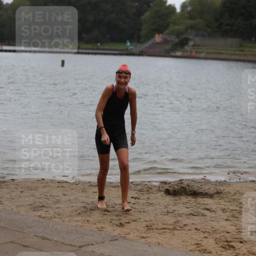 13.09.2026 - Stadtparktriathlon Mo-Foto http://msf.ph/oto/10249340 13.09.2026 13:22:10 Schwimmen 1531 meine-sportfotos.de
