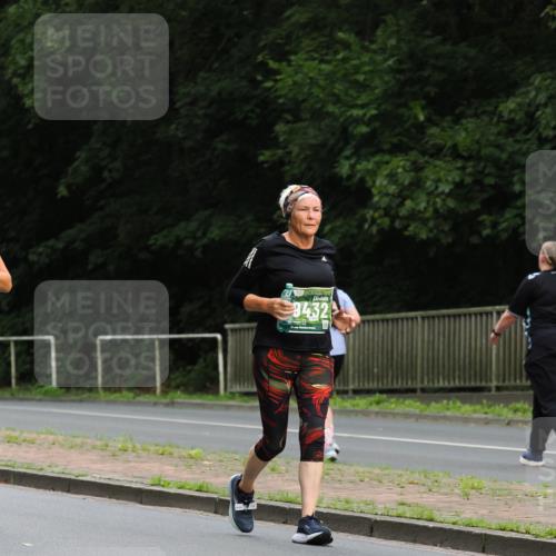 13.09.2026 - 21. swb-Marathon Bremen TobiasT http://msf.ph/oto/10249877 13.09.2026 12:22:44 Laufen 9432 meine-sportfotos.de