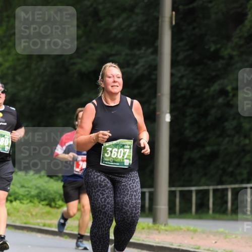 13.09.2026 - 21. swb-Marathon Bremen TobiasT http://msf.ph/oto/10250179 13.09.2026 12:25:31 Laufen 80, 3607, 21 meine-sportfotos.de