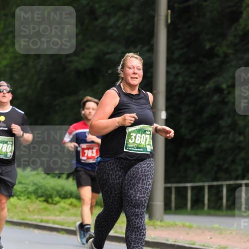 13.09.2026 - 21. swb-Marathon Bremen TobiasT http://msf.ph/oto/10250189 13.09.2026 12:25:31 Laufen 780, 763, 3601, 21, 40 meine-sportfotos.de